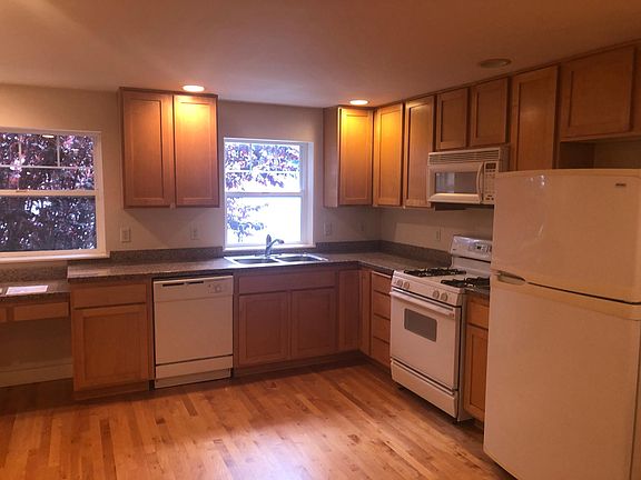 4th image of 1541 NW 51st St