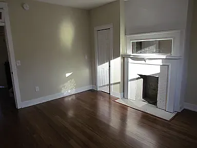 5525 Margaretta St — Photo 32