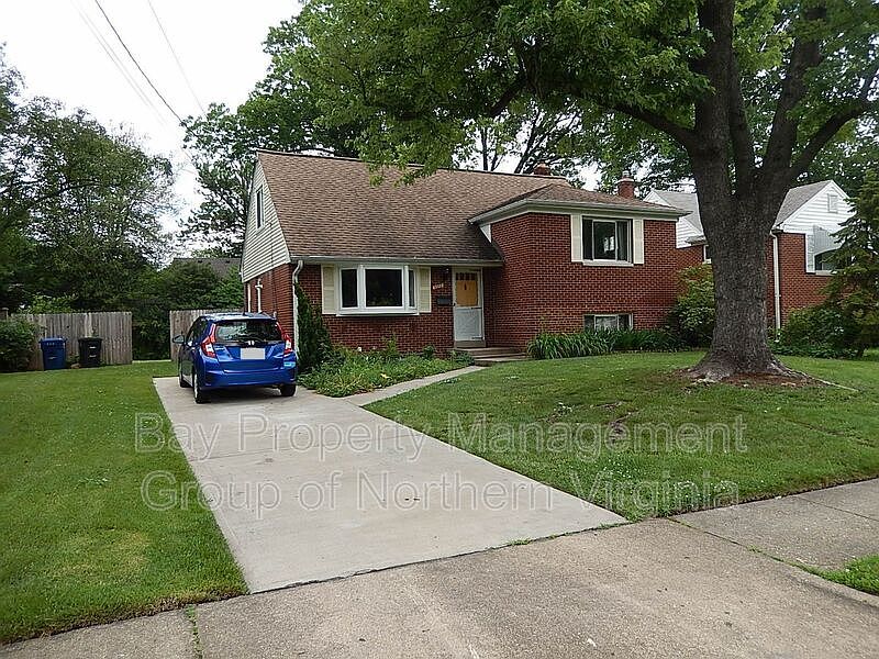 1st image of 5355 Holmes Run Pkwy