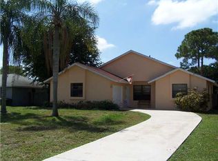 5122 Palm Ridge Blvd, Delray Beach, FL 33484