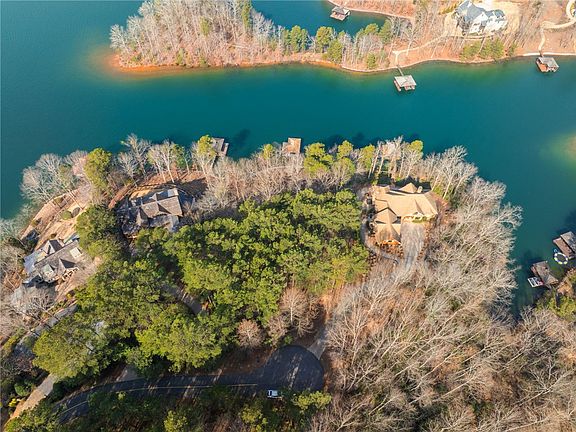 4th image of 113 Deep Cove Ct