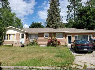 7802 N Laurelhurst Dr, Spokane, WA 99208