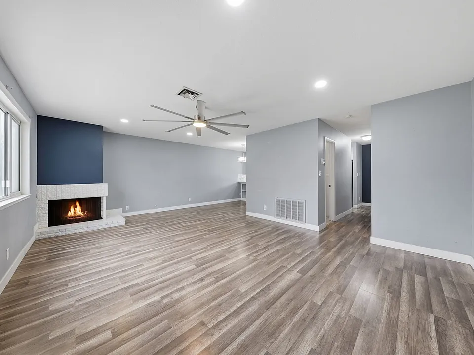 248 Greenbriar Townhouse Way