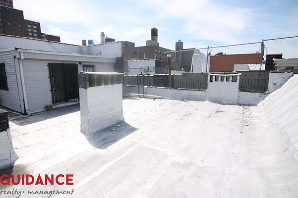 Rented by Guidance Realty Corp. | media 39