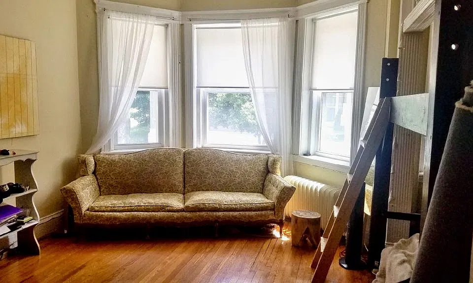 83 Gordon St #5