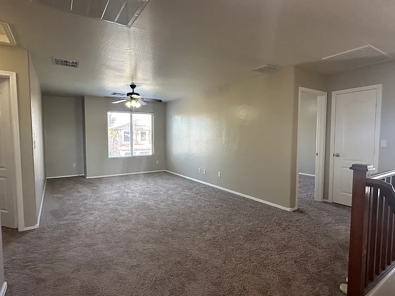 1029 E Canyon Trl — Photo 10