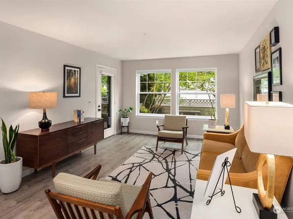 4109 SE 224th Lane #102, Issaquah, WA 98029