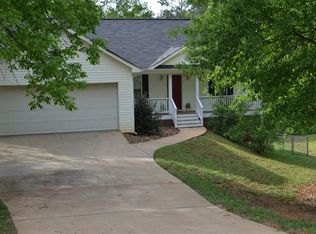 185 Hannah Dr, Colbert, GA 30628