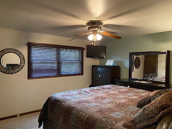 4th image of 145 Kimber Dr