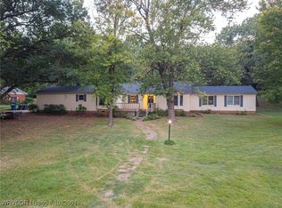 2000 Valley Ln, Fort Smith, AR 72901