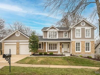 15708 Cedarmill Dr, Chesterfield, MO, 63017