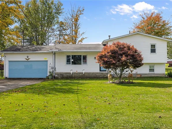 1337 Benton Rd, Salem, OH 44460