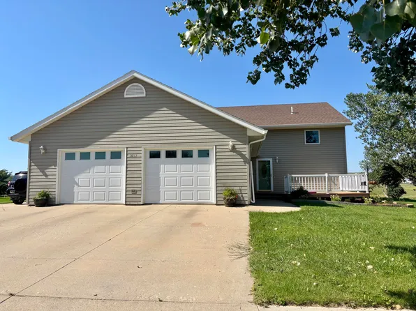 2011 N Waldron St, Fort Pierre, SD 57532