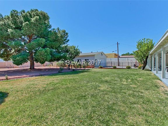 5th image of 5735 W Oakey Blvd