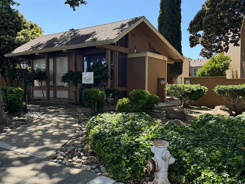 9005 Alcosta Blvd #199