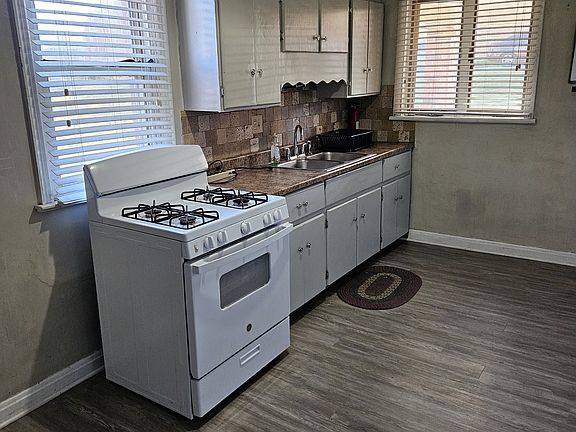 3rd image of 113 Sellitti Ln #4