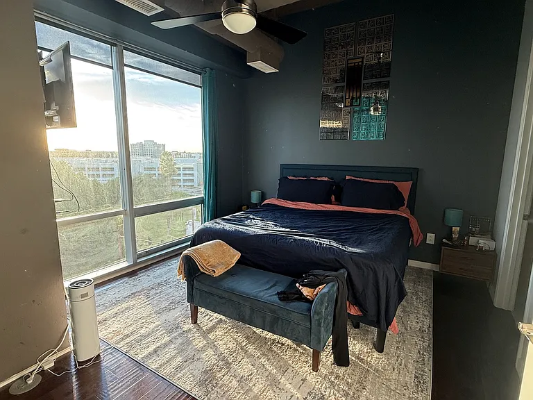1 E Lexington Ave #510 — Photo 3