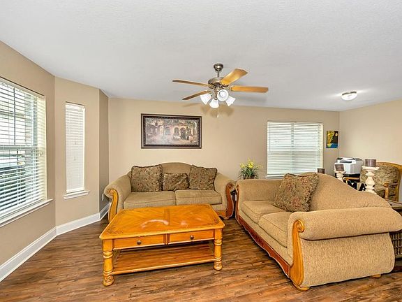 3rd image of 8532 Three Bars Dr