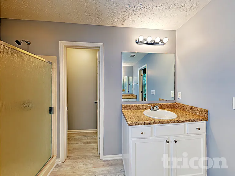209 Greenland Ct — Photo 10