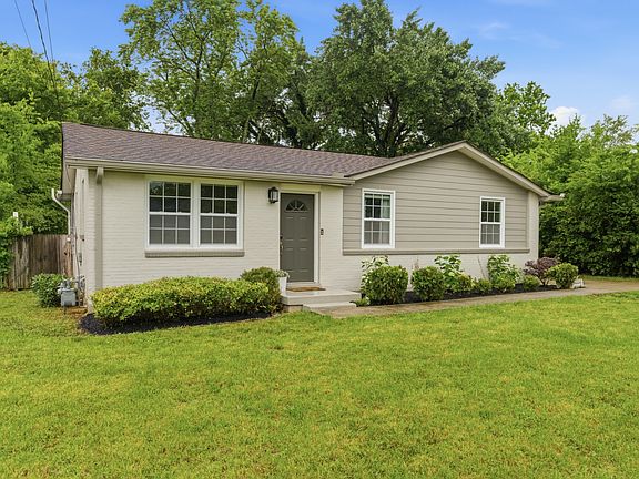 2nd image of 3037 Kings Ln