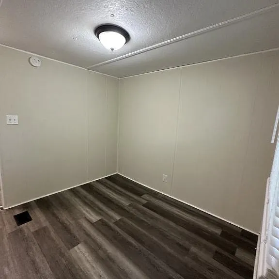 5844 Sunshine Park Dr — Photo 7