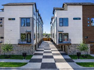 708 W 10th St #103, Dallas, TX 75208