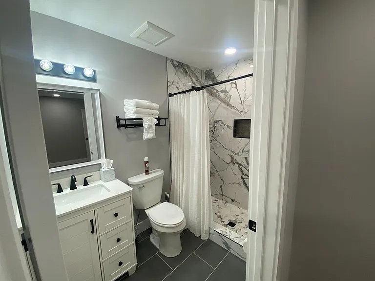 2209 Highland Ave — Photo 33