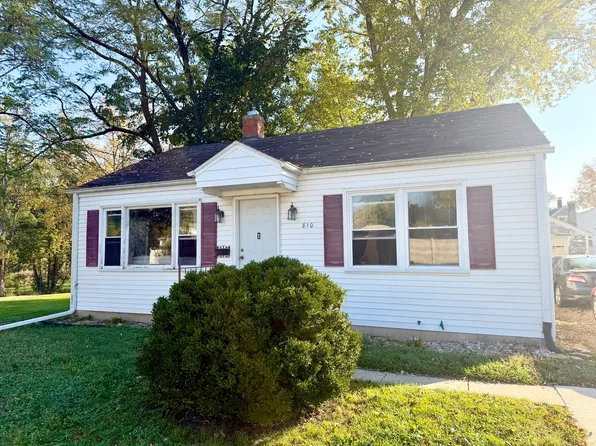 810 Green St, Ottawa, IL 61350
