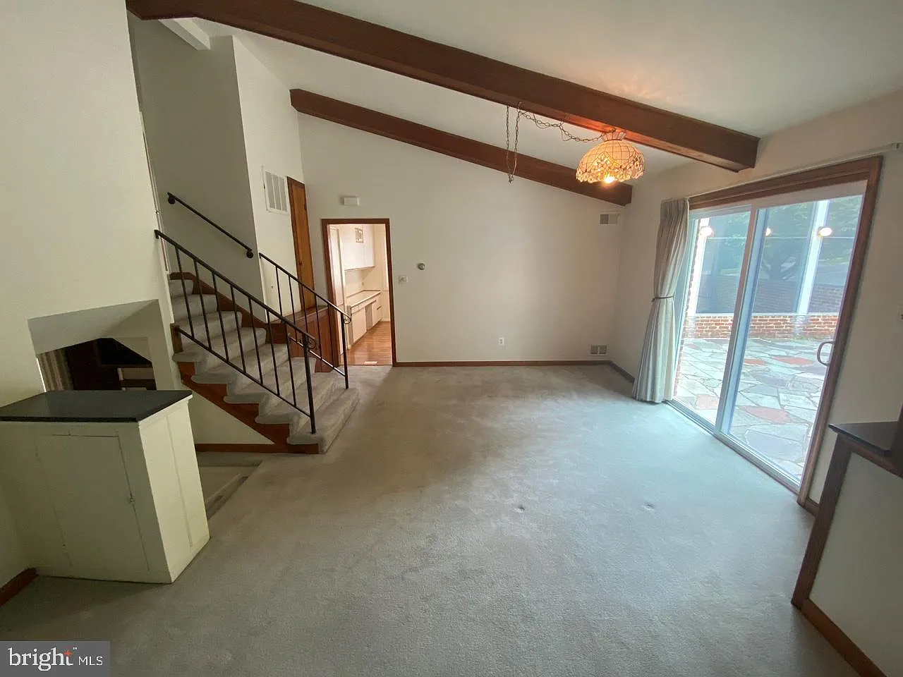 4 bed, 2.5 bath, 3010 sqft, $3,950 — Photo 4