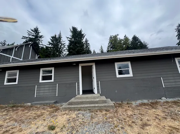 3721 Brookdale Rd E, Tacoma, WA 98446