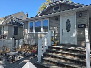 15031 17th Road #RANCH, Whitestone, NY 11357