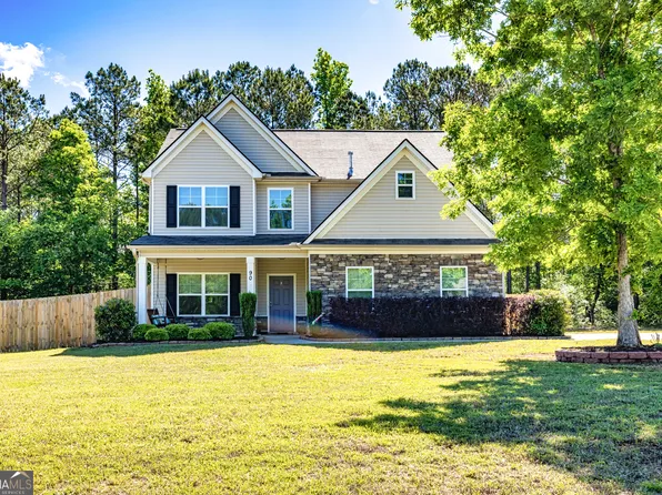 90 Flat Creek Dr, Lagrange, GA 30241
