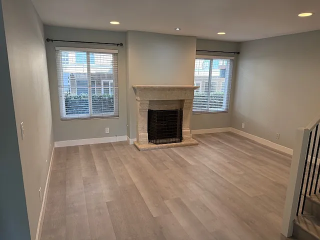 Building Photo - 11916 Venice Blvd #1A