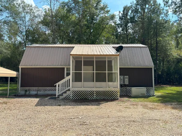 2179 Us Highway 11, Moselle, MS 39459
