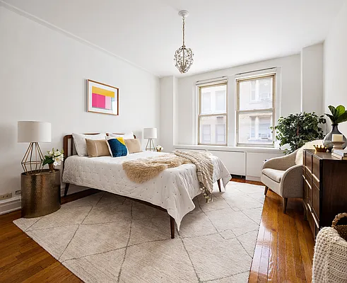 Sold by Compass | media 14