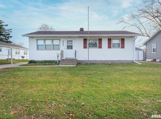 1847 E 31st St, Davenport, IA 52807