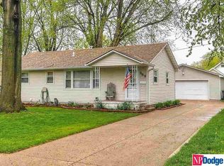 669 N 15th St, Blair, NE 68008