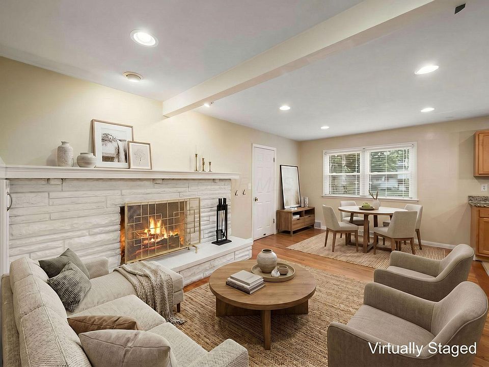 1st image of 3695 Wenwood Dr