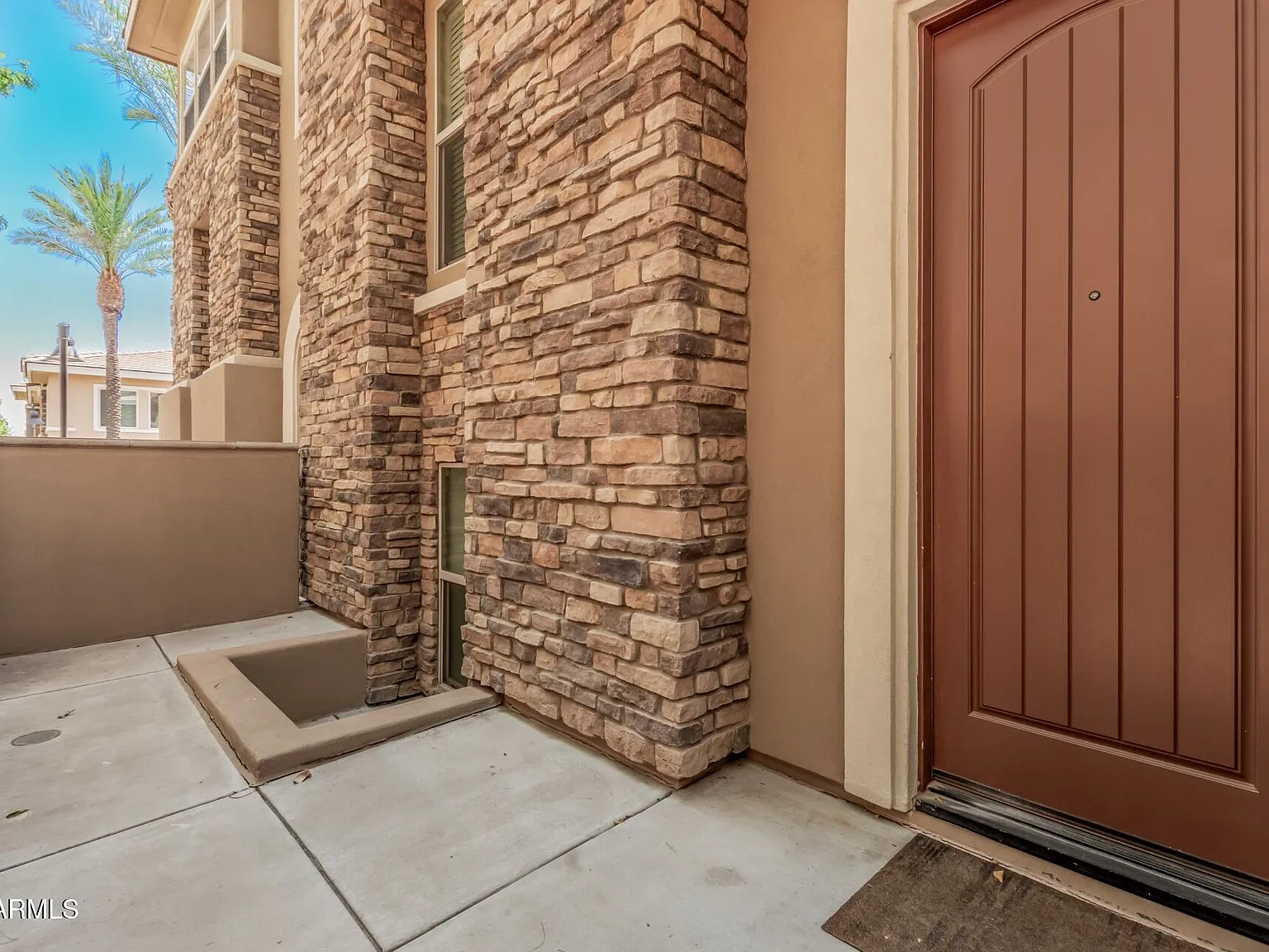 3 bed, 2.5 bath, 1858 sqft, $2,845 — Photo 4