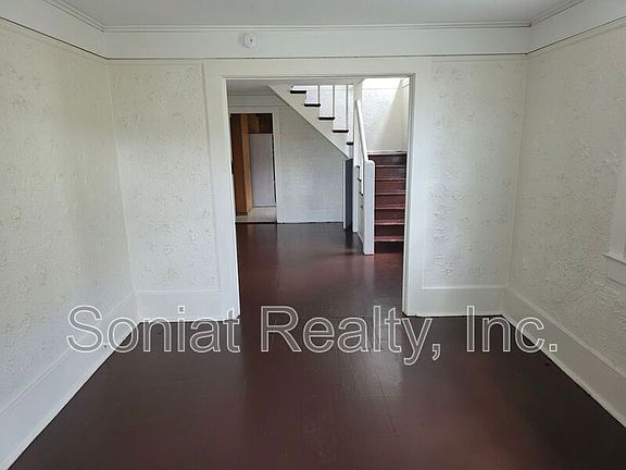 2nd image of 4917 Iberville St