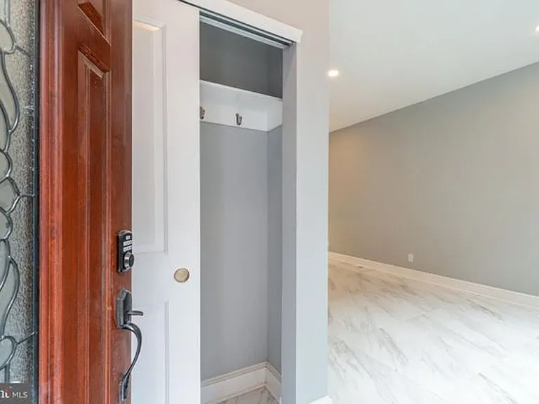 2209 Dreer St — Photo 24