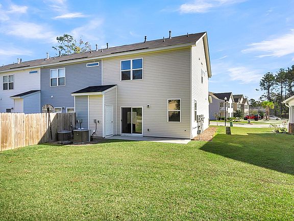 2nd image of 108 Spencer Cir