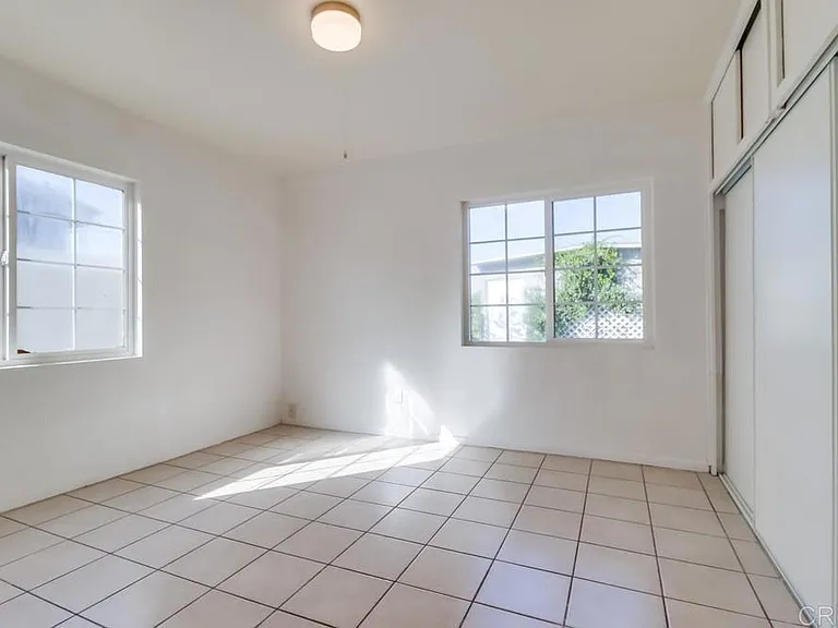 756 Madison Ave #B — Photo 16