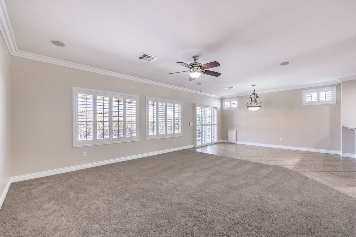 next background image