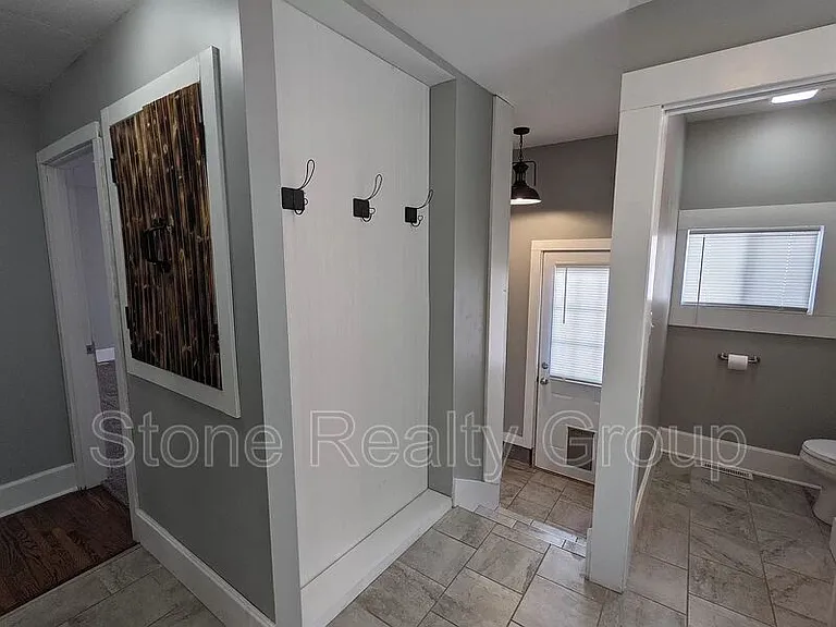 2525 N 12th St — Photo 6