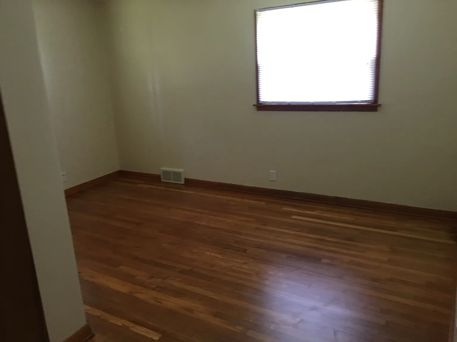 2 bed, 1.5 bath, 1088 sqft, $1,450 — Photo 3