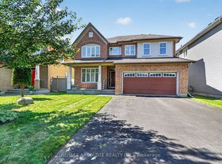 157 Bufflehead Way, Ottawa, ON K1T 0G4