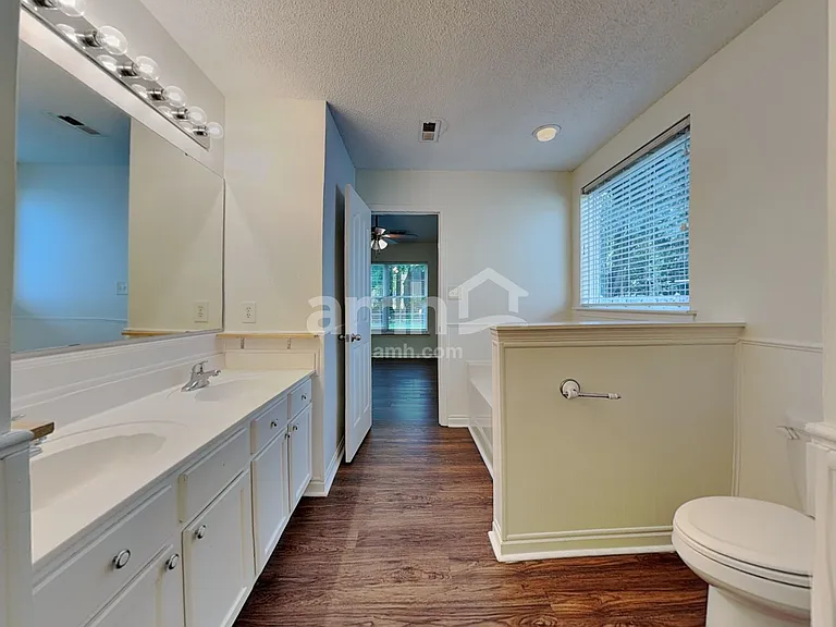 15006 Jerpoint Abby Dr — Photo 10