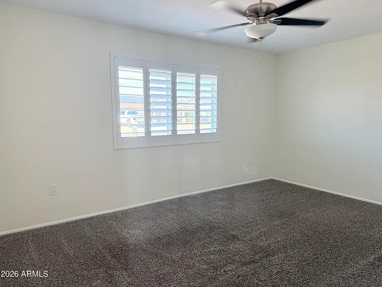 10217 W Mission Ln — Photo 11