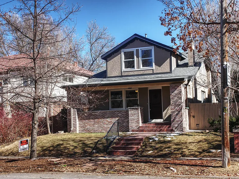 1018 S Race St — Photo 2